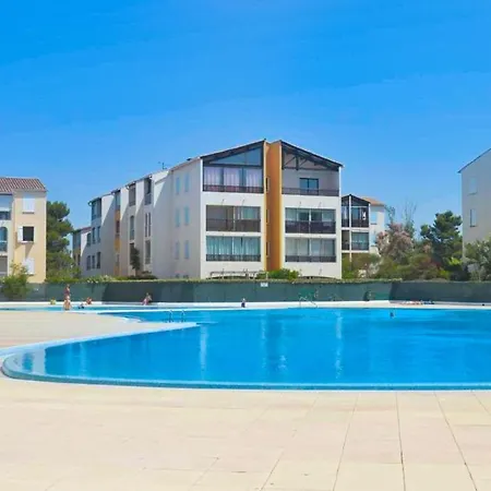 Beautiful Flat With Pool And Close To The Sea Fréjus